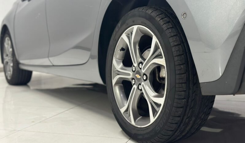 CHEVROLET CRUZE 5P PREMIER II AT 2021 CON 69.0 00KM lleno