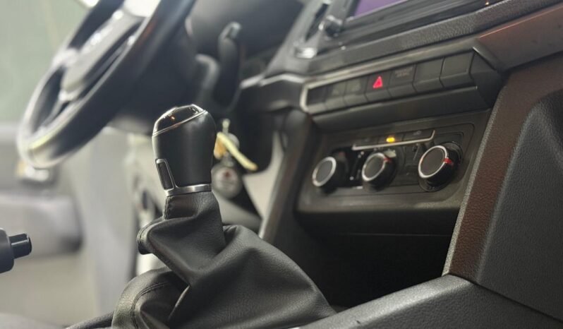 
								VOLKSWAGEN AMAROK 2.0 TDI 180CV COMFORTLINE 4X2 MT CON 89.000KM lleno									