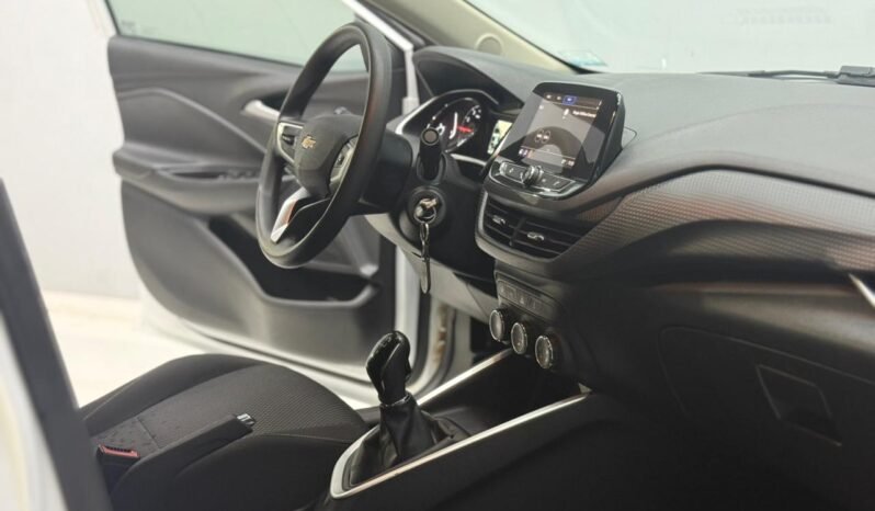 
								CHEVROLET ONIX PLUS 1.2 LT 4P CON 80.000KM lleno									