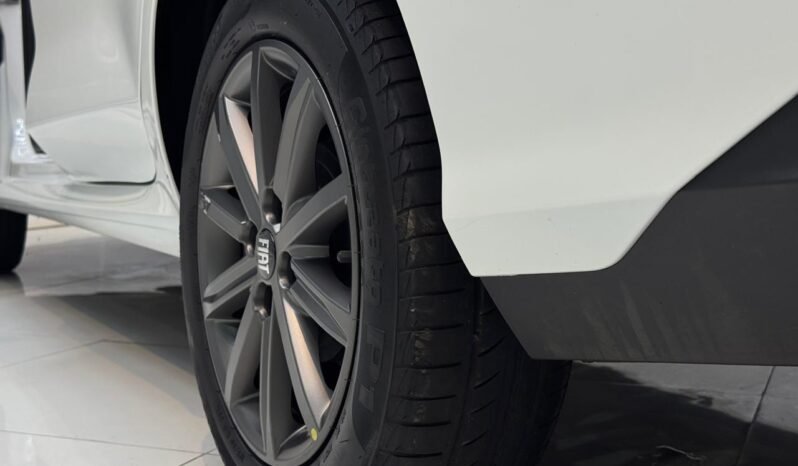 
								CRONOS 1.3 DRIVE PACK CONECTIVIDAD CVT CON 34.000KM lleno									