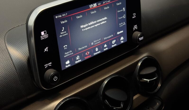 
								CRONOS 1.3 DRIVE PACK CONECTIVIDAD CVT CON 34.000KM lleno									