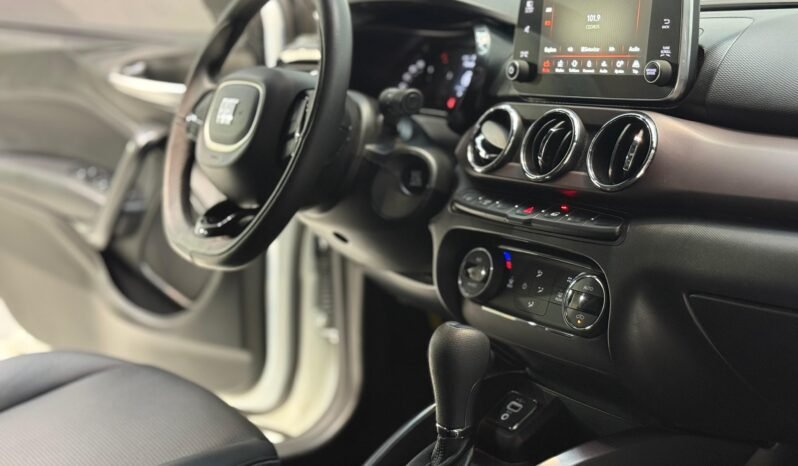 
								FIAT CRONOS PRECISION CVT CON 27.000KM lleno									