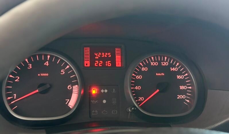 
								RENAULT DUSTER 1.6 CONFORT PLUS 4X2 2013 CON 42.000KM lleno									