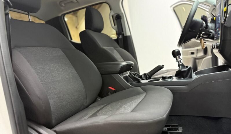 
								FORD RANGER XL 4X4 MT CON 38.000KM lleno									