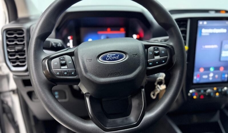 
								FORD RANGER XL 4X4 MT CON 38.000KM lleno									