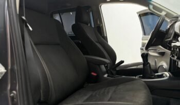 
									TOYOTA HILUX DC 2.4 TDI SR 4X2 CON 97.000KM lleno								