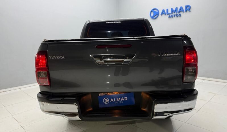 
								TOYOTA HILUX DC 2.4 TDI SR 4X2 CON 97.000KM lleno									