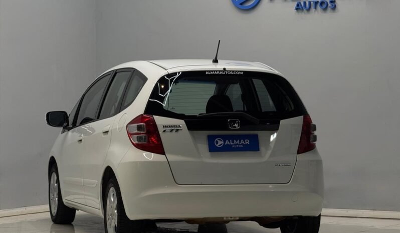 
								HONDA FIT 1.4 LX MT CON 103.000KM lleno									