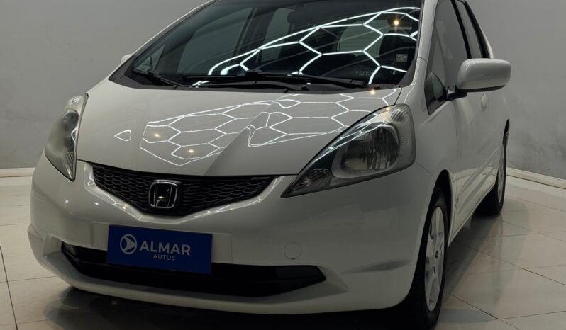 
								HONDA FIT 1.4 LX MT CON 103.000KM lleno									