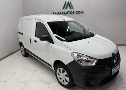 Fotografía de Renault Kangoo Furgon 1.6