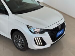 peugeot 208 0km