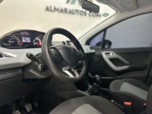 peugeot 208 2015 (10)