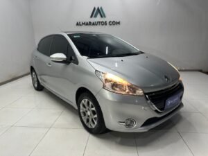 peugeot 208 2015 (5)