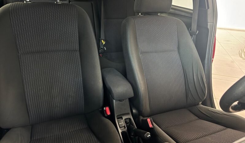 
								YARIS 1.5 XLS 5P MT6 2019 CON 90.200KM lleno									