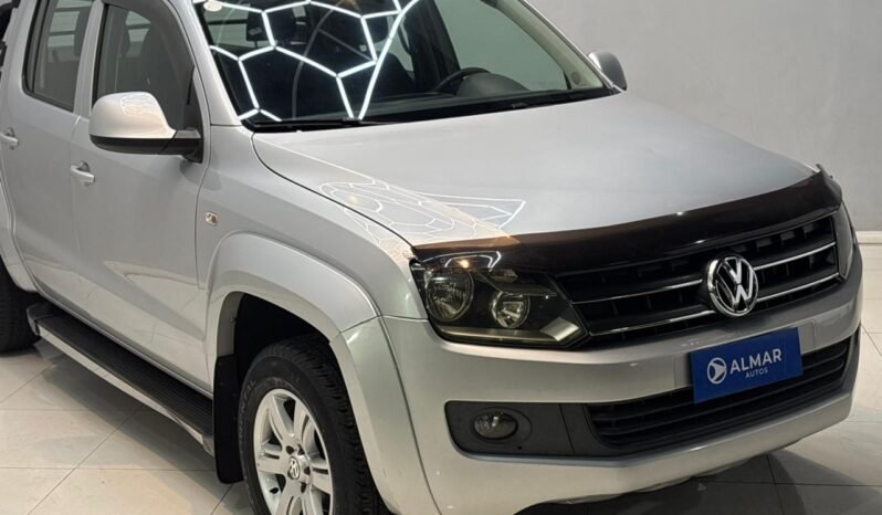 
								VOLKSWAGEN AMAROK 2.0 TDI 4X2 TRENDLINE 180HP AT 2015 CON 185.000KM lleno									